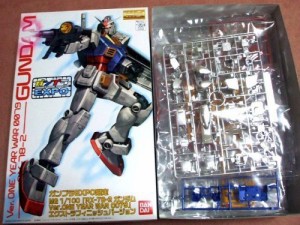 ガンプラEXPO限定 MG1/100 「RX-78-2 ガンダム Ver.ONE YEAR WAR 0079」 エ(中古品)