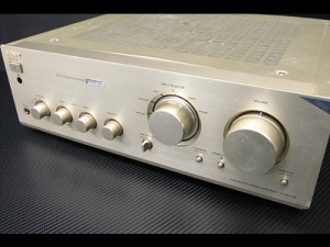 SONY オーディオアンプ TA-FB720R(中古品)