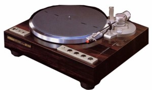 ビクター Victor フルオートレコードプレーヤー QL-Y44F(中古品)