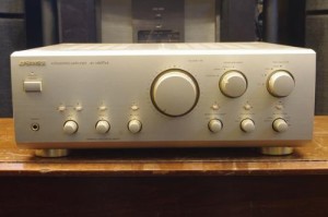 SANSUI サンスイ プリメイン アンプ AU-α607XR(中古品)