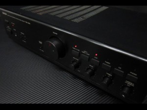 中古】DENON デノン ぶ厚 プリメインアンプ PMA-2000/3