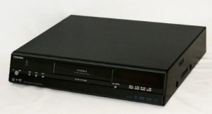 TOSHIBA　東芝　RD-XD92　HDD＆DVDビデオレコーダー　（HDD/DVDレコーダー (中古品)