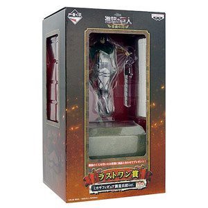 一番くじ 進撃の巨人 自由への翼 ミカサフィギュア調査兵団ver ラストワン (中古品)