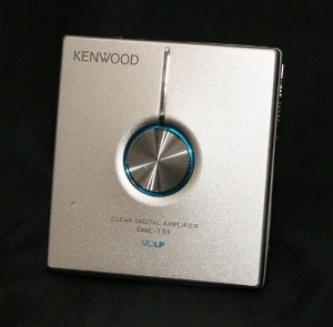 KENWOOD ケンウッド　DMC-T55-S シルバー　ポータブルMDプレーヤー　MDLP対(中古品)