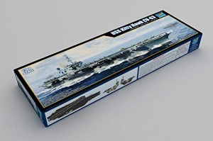 トランペッター 1/700 アメリカ海軍 空母 CV-63 キティーホーク プラモデル(中古品)