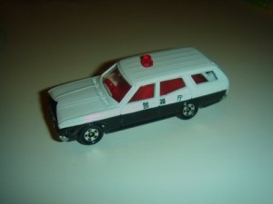 トミカミュージアム　緊急車館　M-05　日産グロリアバンパトロールカー(未使用品)
