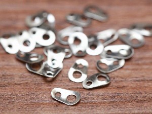 ダルマカン(約3mmx6mm)約25個セット 薄型 シルバー 板ダルマ 板カン 留め金具 ビーズパーツ アクセサリー 手芸材料 作り方 基本 素材