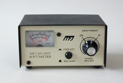 MFJ-816　1.8〜30MHz30/300W SWR＆パワーメーター