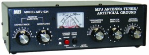 MFJ-934　人工RFグランドとアンテナチューナーがドッキング 1.9〜30MHz 300W/pep