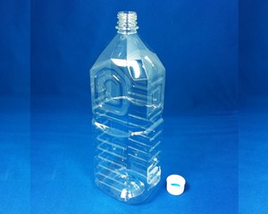 ペットボトル容器（キャップ付き）2L用 用途いろいろ空ペットボトル 約H295mm