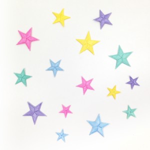 ワッペン 星 カラフル 15枚 大 中 小 アイロン 刺繍 マーク シンプル プレゼント 服 ワンポイント ハンドメイド 目印
