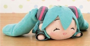 初音ミク ふわふわ寝そべりぬいぐるみ 笑顔Ver.