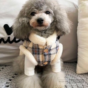 【三太郎の日】犬服 ウェアハーネス ボア 裏起毛 ベスト アウター 秋 冬 ドッグウェア 防寒着 オシャレ 重ね着 防寒対策 暖かい 小型犬用