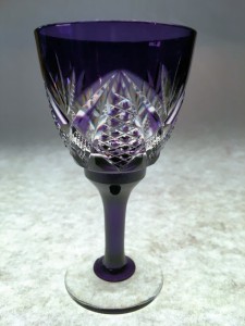 送料無料江戸切子クリスタル食前酒グラス（紫）ワイングラス 伝統工芸品 冷酒グラス（714）