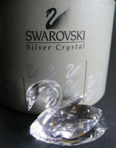 スワロフスキー Swarovski 2009年 廃盤品 置物 白鳥 スワン(S) フィギュア 015152