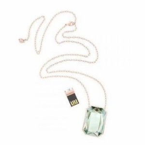 スワロフスキー Swarovski 『Supreme USB ペンダント, rose gold-plated』 5062944
