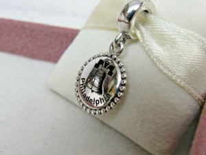 Pandora パンドラ チャーム フィラデルフィア リバティベル Philadelphia Liberty Bell Dangle Charm 鈴