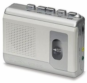 【送料無料】ELPA カセットテープレコーダー 簡単操作でカセットテープに録音再生 CTR-300