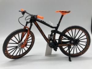 【送料無料】　自転車ダイキャスト1/10　オレンジ　マウンテンバイク