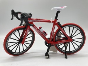 【送料無料】　自転車ダイキャスト1/10　レッド　ロードバイク