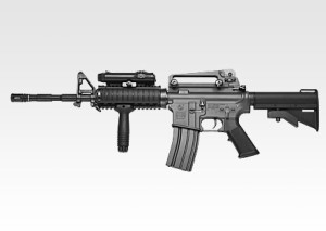 東京マルイ　電動ガン　スタンダードタイプ　コルト　M4A1　リスバージョン　18才以上用