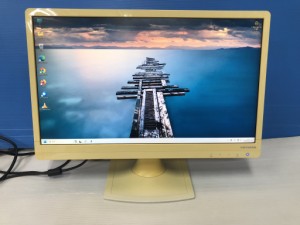 アウトレット1週間保証　中古 液晶 モニタ アイ・オー・データ製 22インチワイド フルHD LCD-MF223EWR 安い 中古液晶 中古ディスプレイ 