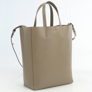 【中古】良品セリーヌ(CELINE)  バーテイカル カバ スモール レザー  ブラウン系　ランク：A us-2   レディース