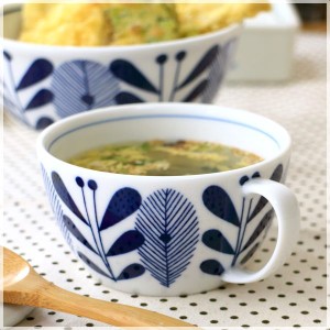 オーランド スープカップ300cc 日本製 美濃焼 透明感のある白磁に 北欧風デザイン シチュー マグカップ 付けパン 軽量陶器 北欧食器