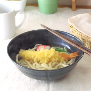 砂目黒マット釉 6.8寸ラーメン鉢 日本製 美濃焼 洗い物も楽ちんな軽量食器 うどん鉢 丼 どんぶり 鉢 煮物