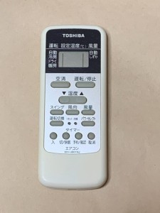 (中古)東芝 エアコン リモコン WH-UB01NJ 保障あり ポイント消化