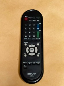 (中古)シャープ アクオス テレビ リモコン GA619WJSA 保障あり ポイント消化