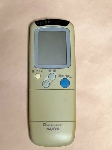 (中古)SANYO サンヨー エアコン リモコン RCS-AVR5A 保障あり ポイント消化