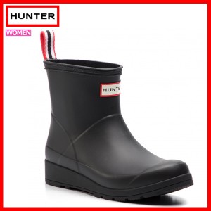 ^ハンター レインブーツ ブーツ レディース 雨 防水 HUNTER ORIGINAL PLAY BOOT SHORT WFS2020RMA 【hnt022】^