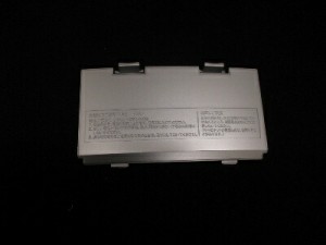 【定形外郵便対応可能】日立　HITACHI　CDラジカセ用　電池フタ(S)　部品コード：CK-7Y-002