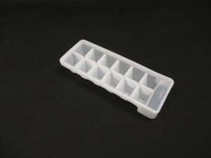【定形外郵便対応可能】日立　HITACHI　冷蔵庫用　製氷皿　部品コード：R-5VP-227