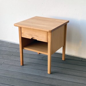 サイドテーブル テーブル 木製  アルダー無垢 天然木 日本製 北欧 ナチュラル おしゃれ