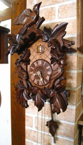 からくり時計 鳩時計 ハト時計 壁掛け 掛け時計 おしゃれ  北欧 森の時計 ドイツ シュナイダー社