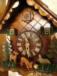 からくり時計 鳩時計 壁掛け 掛け時計 おしゃれ  北欧 森の時計 ドイツ シュナイダー社