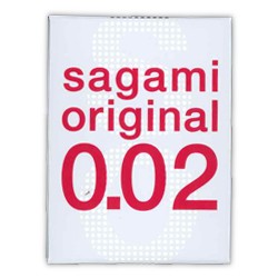 【定形外郵便☆送料無料】【相模ゴム工業】サガミオリジナル　００２　３個入　（管理医療機器）※お取り寄せ商品