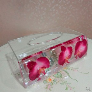 【アクリルサニタリーピンクオーキッド】 お花のティッシュボックスケース　ペーパーケース カラー：ピンクオーキッド RENAP-0141/58748