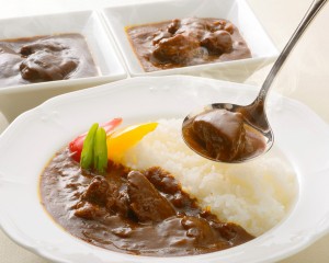 お肉屋さんの黒毛和牛カレーセット