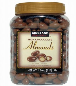 Kirklandカークランドシグネチャー ミルクチョコレート・アーモンド 1.36kg cos585950 コストコ COSTCO