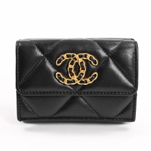 シャネル CHANEL19スモールフラップウォレット ミニウォレット ラムスキン AP1789 ブラック レディース  中古A品