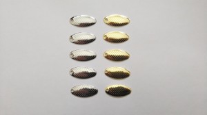 ブレード　魚のウロコの形　2.6cm 計10枚　セット　ゴールド5枚　シルバー5枚　スピンテールジグ　ジグスピナーに　スプーン　フラッシン