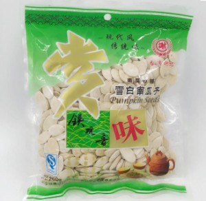 鉄観音茶味南瓜子　カボチャの種　茶味付け　中華食材　250g　つまみ　間食　