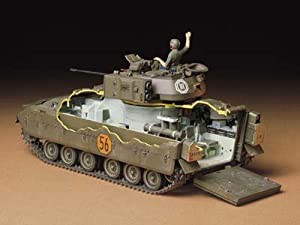 タミヤ 1/35 ミリタリーミニチュアシリーズ No.132 アメリカ陸軍 M2ブラッ (未使用 未開封の中古品)