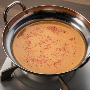●山樹のもつ鍋スープ（ピリ辛味噌）　１L 