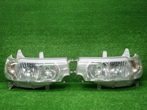 ダイハツ　L350S　L360S　タントカスタム　ヘッドライト　左右　HID　100-51815　230619002