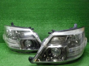 トヨタ　10系　アルファード　前期　ヘッドライト　左右　HID　58-2　17　7　231031005