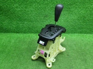 【中古】 三菱 A05A ミラージュ シフトレバー 180418019 中古 車 パーツ 中古パーツ 中古部品 カスタム 即発送